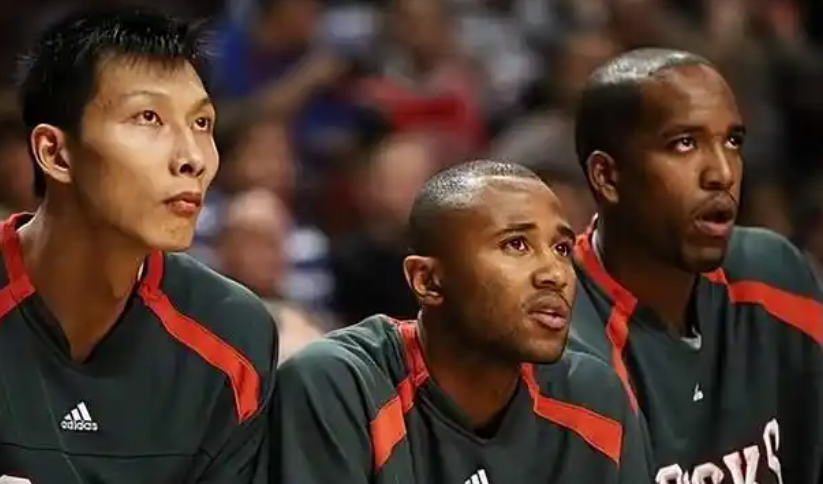 bob体育官方网站-15岁成为父亲，为养家糊口勇闯NBA，二轮秀逆袭成为全明星